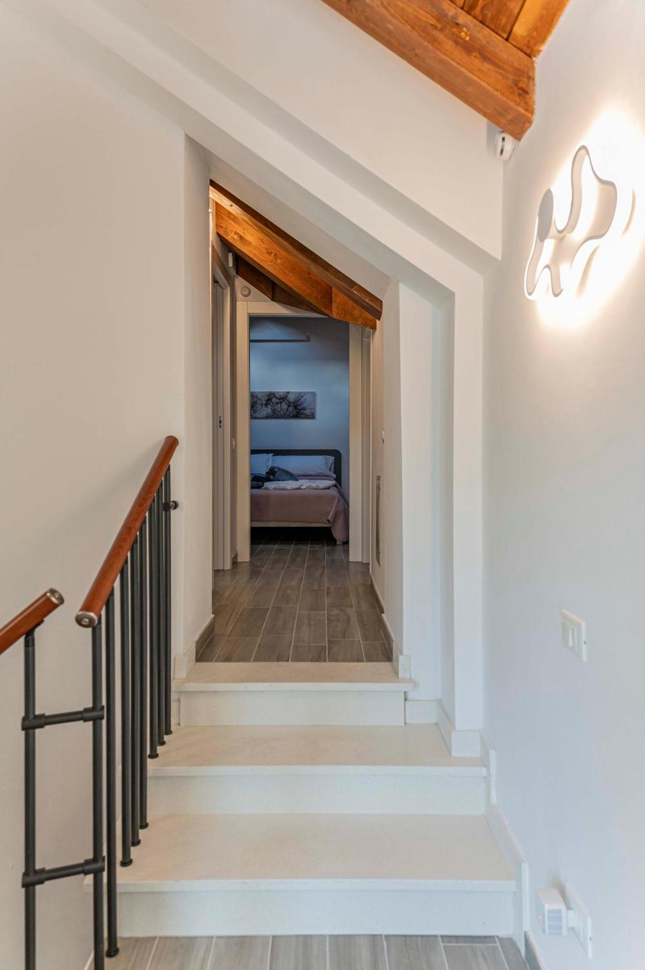 L'Aquila Home 'Il Comfort In 4 Camere' Kültér fotó