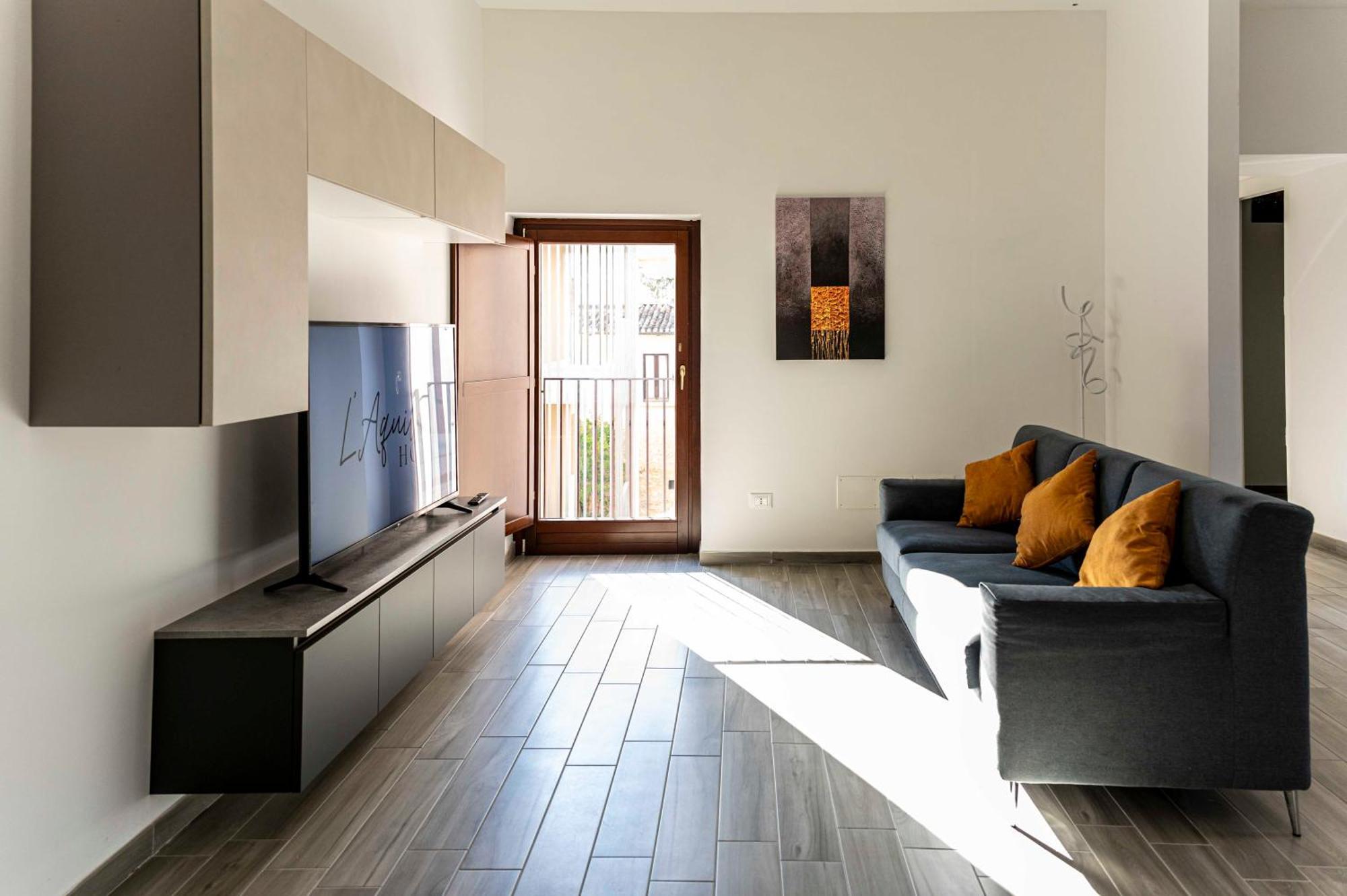 L'Aquila Home 'Il Comfort In 4 Camere' Kültér fotó
